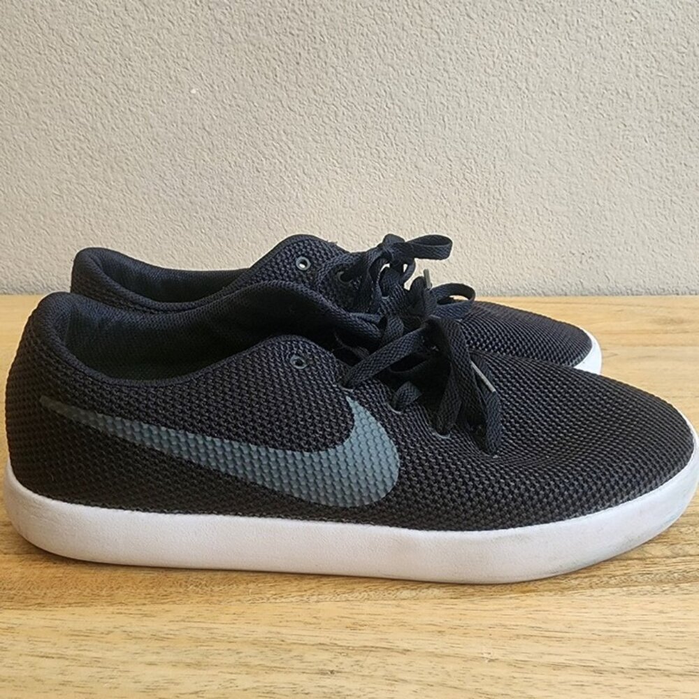 Nike SB Solarsoft Shoes Mens Size 11 Skater Low Top Skateboarding 819810-001